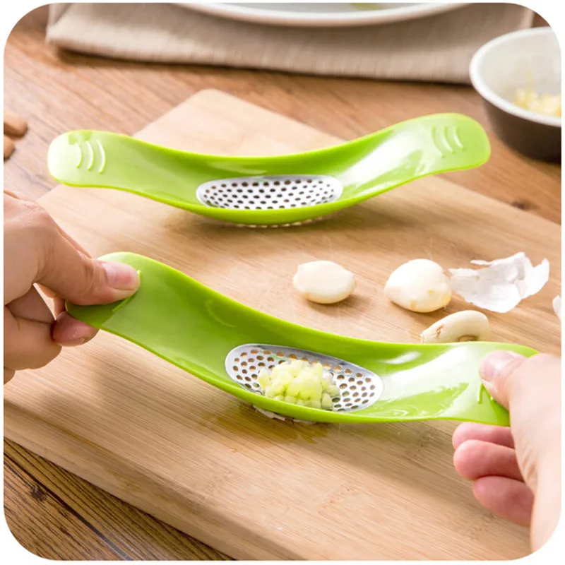 2016 new arrival New Novelty Gadget Kitchen Garlic Press Garlic Crusher Chopper hot sale frannk
2016 new arrival New Novelty Gadget Kitchen Garlic Press Garlic Crusher Chopper hot sale frannk