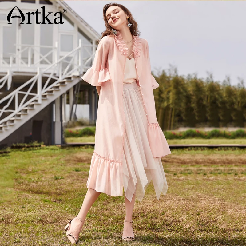 ARTKA 2018 Summer New Women Solid Pink Ruffled Petal Sleeves Romantic Holiday Style Irregular Hem Long Shirt SA11580C
ARTKA 2018 Summer New Women Solid Pink Ruffled Petal Sleeves Romantic Holiday Style Irregular Hem Long Shirt SA11580C