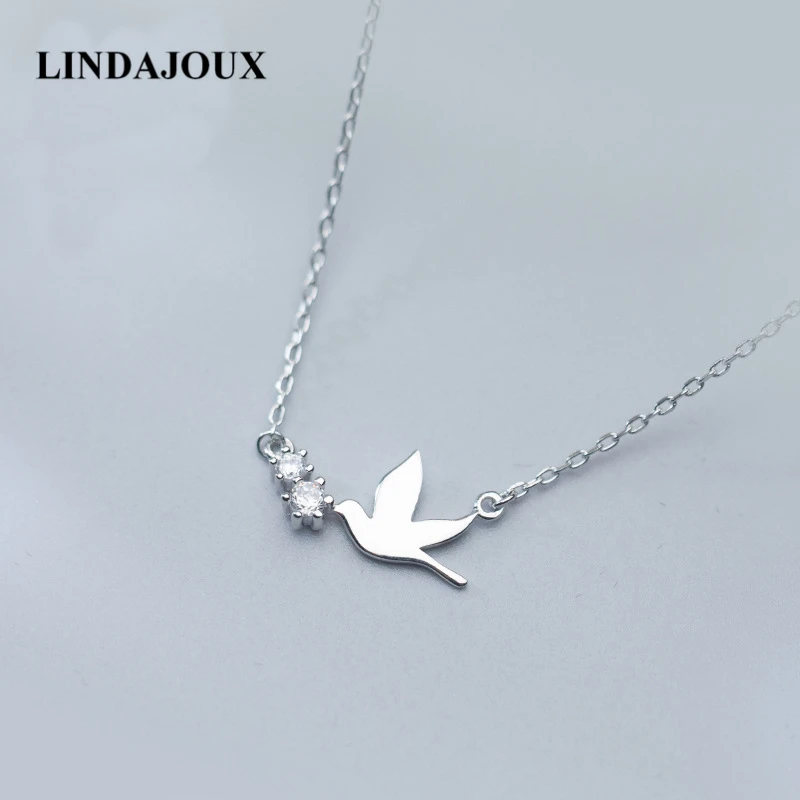 LINDAJOUX Real 925 Sterling Silver Pretty Bird With Zircon Pendant Necklace For Women Female Necklaces & Pendants Wholesale
LINDAJOUX Real 925 Sterling Silver Pretty Bird With Zircon Pendant Necklace For Women Female Necklaces & Pendants Wholesale