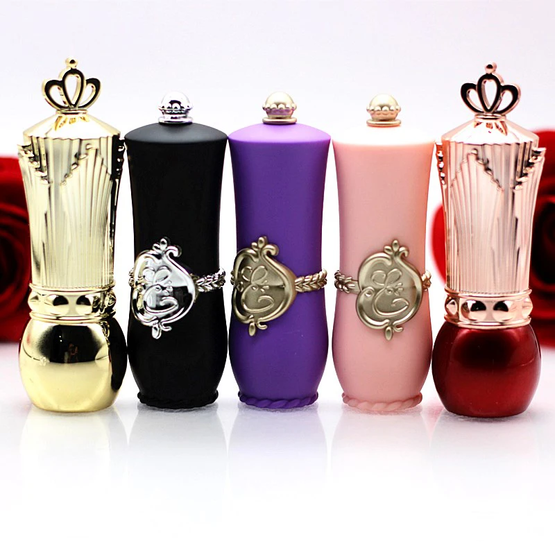200 x DIY Princess Cute Lipstick Shell Tubes Mate Red Gold Maquillaje Make Up Lips Care Lipgloss Lip Moisturizer Container Case
200 x DIY Princess Cute Lipstick Shell Tubes Mate Red Gold Maquillaje Make Up Lips Care Lipgloss Lip Moisturizer Container Case