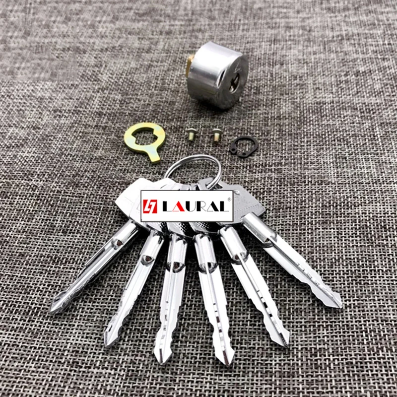 Gate Door Lock Core Automatic Lock Cylinder OB Hole Glass Sliding Door Lock Core Interior Door +6 Iron Key
Gate Door Lock Core Automatic Lock Cylinder OB Hole Glass Sliding Door Lock Core Interior Door +6 Iron Key