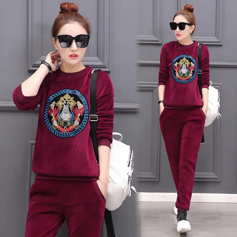 2018Winter warm Velvet velour Tracksuit For Women woman casaul tracksuit Women's Tracksuits large Plus Size costumes 2 Piece Set
2018Winter warm Velvet velour Tracksuit For Women woman casaul tracksuit Women's Tracksuits large Plus Size costumes 2 Piece Set
