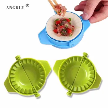 2 pcs/set Dumpling Molds plastic 7.5cm Dough Press Dumpling Pie Ravioli Mould Cooking Pastry Chinese Food Jiaozi Maker
2 pcs/set Dumpling Molds plastic 7.5cm Dough Press Dumpling Pie Ravioli Mould Cooking Pastry Chinese Food Jiaozi Maker