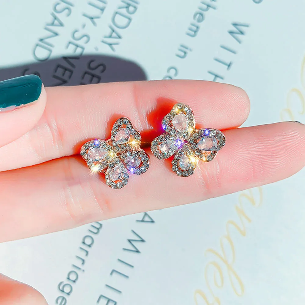 Sweet Bow-knot Stud Earrings Sparkling Butterfly Earrings for Women Accessories 2019 Earrings Jewelry
Sweet Bow-knot Stud Earrings Sparkling Butterfly Earrings for Women Accessories 2019 Earrings Jewelry