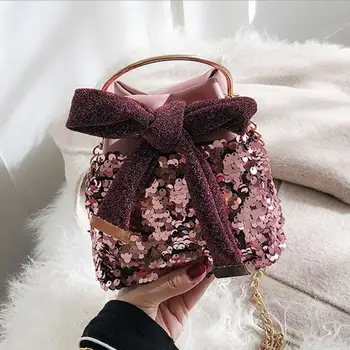 2019 Spring New Sweet Bow Tote bag Quality PU Leather Women's Designer Handbag Sequin Bucket bag Chain Shoulder Messenger bags
2019 Spring New Sweet Bow Tote bag Quality PU Leather Women's Designer Handbag Sequin Bucket bag Chain Shoulder Messenger bags