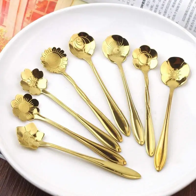 Vintage Gold Flower Spoons Stainless Steel Teaspoon Bar Cafe Tableware Coffee Tea Spoon Fancy Sugar Dessert Spoon Long Handle
Vintage Gold Flower Spoons Stainless Steel Teaspoon Bar Cafe Tableware Coffee Tea Spoon Fancy Sugar Dessert Spoon Long Handle