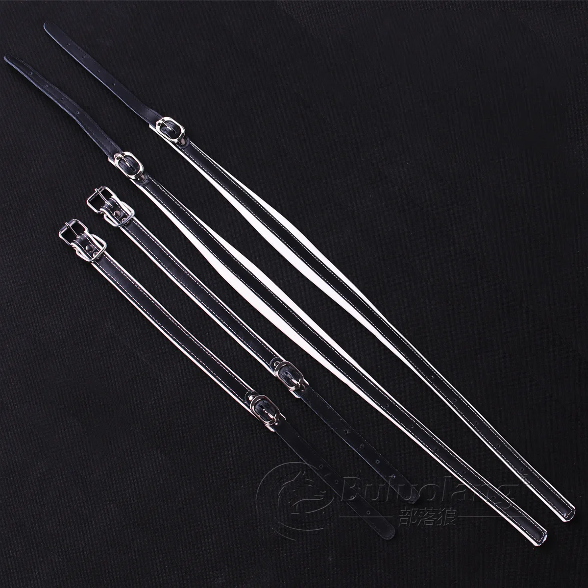 Factory direct 2017 new items applicable to 60-96 bass / Beth / black and white accordion strap accordion accessories
Factory direct 2017 new items applicable to 60-96 bass / Beth / black and white accordion strap accordion accessories
