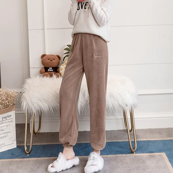 Winter New Fashion Flannel Pants Women Elastic Waist Embroidery Letters Casual Thick Warm Trousers Women Loose Sleep Pants
Winter New Fashion Flannel Pants Women Elastic Waist Embroidery Letters Casual Thick Warm Trousers Women Loose Sleep Pants