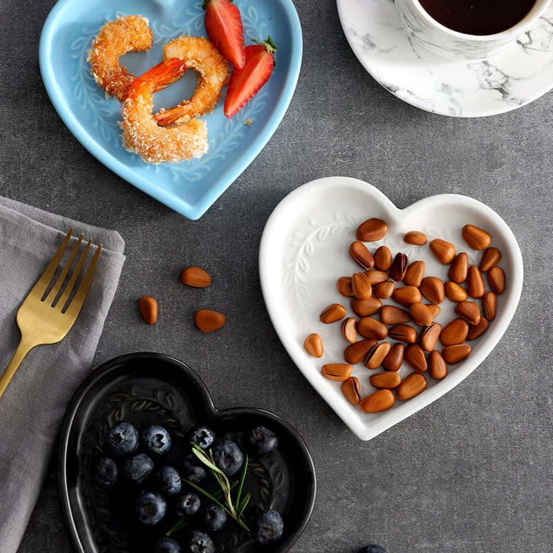 Ceramic Plate Colorful Tray Heart Shape Dish Flat Dessert Coffee Shop Fruit Containers Noble Nut Tray Lovely Tableware Dish 1pcs
Ceramic Plate Colorful Tray Heart Shape Dish Flat Dessert Coffee Shop Fruit Containers Noble Nut Tray Lovely Tableware Dish 1pcs