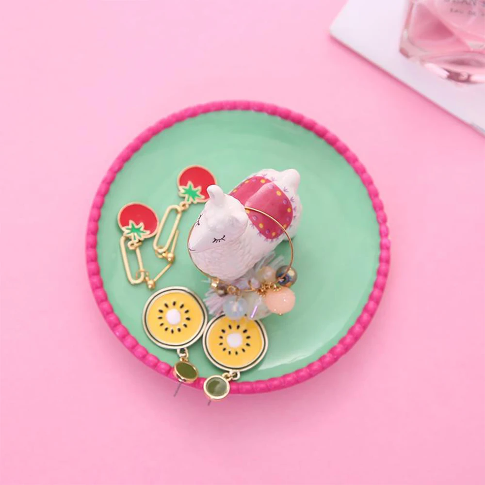 Alpaca Ceramic Ring Jewelry Dish Stand Necklace Accessories Organizer Home Room Display Tray Decorative Ornaments Snack Plate
Alpaca Ceramic Ring Jewelry Dish Stand Necklace Accessories Organizer Home Room Display Tray Decorative Ornaments Snack Plate