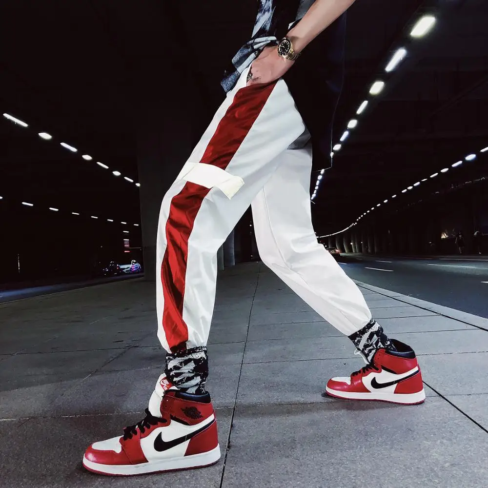 Cargo Pants Women Patchwork Loose Streetwear Reflective Sweatpant Hip Hop Couples Harajuku Jogger Ankle Length Trousers
Cargo Pants Women Patchwork Loose Streetwear Reflective Sweatpant Hip Hop Couples Harajuku Jogger Ankle Length Trousers
