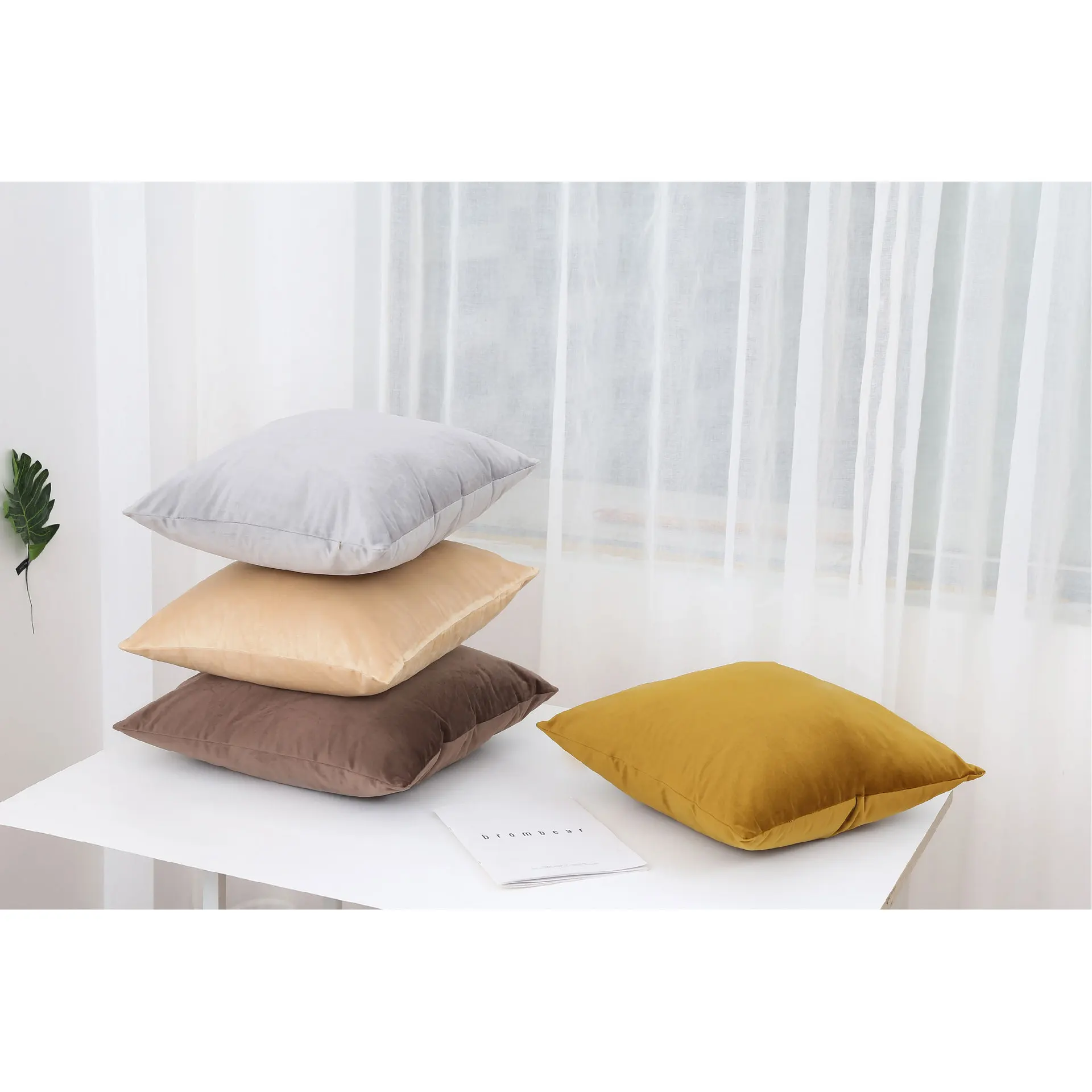 Cotton Linen Decorative Throw Pillow Cover Home Decor Modern Plaid Geometry Printed Sofa Cushion Cover
Cotton Linen Decorative Throw Pillow Cover Home Decor Modern Plaid Geometry Printed Sofa Cushion Cover