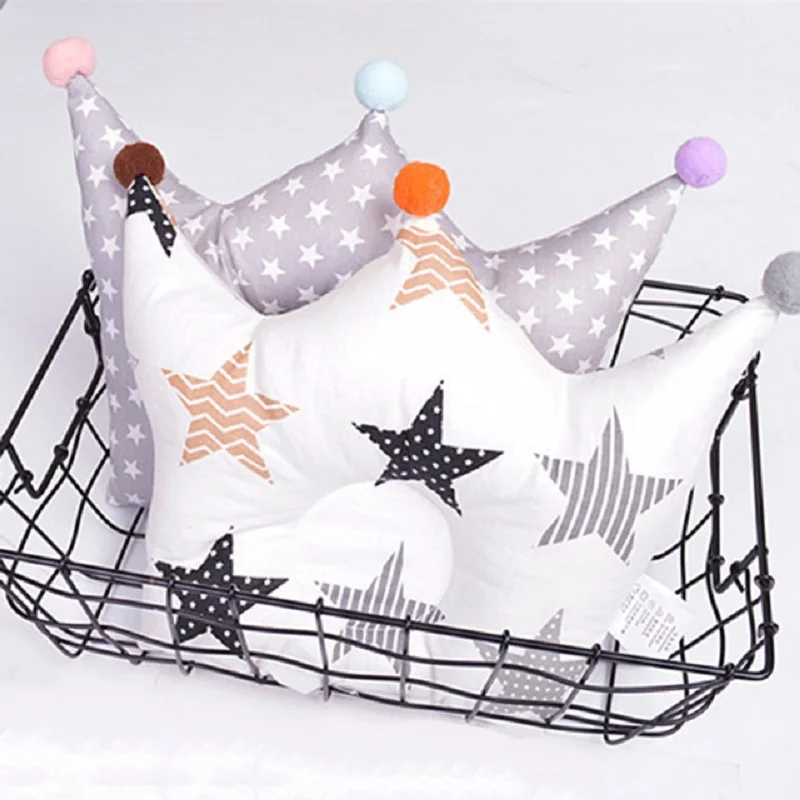 Newborn Baby Shaping Pillow Prevent Flat Head Infants Crown Dot Bedding Pillows Boy Girl Decoration Accessories 0-24
Newborn Baby Shaping Pillow Prevent Flat Head Infants Crown Dot Bedding Pillows Boy Girl Decoration Accessories 0-24