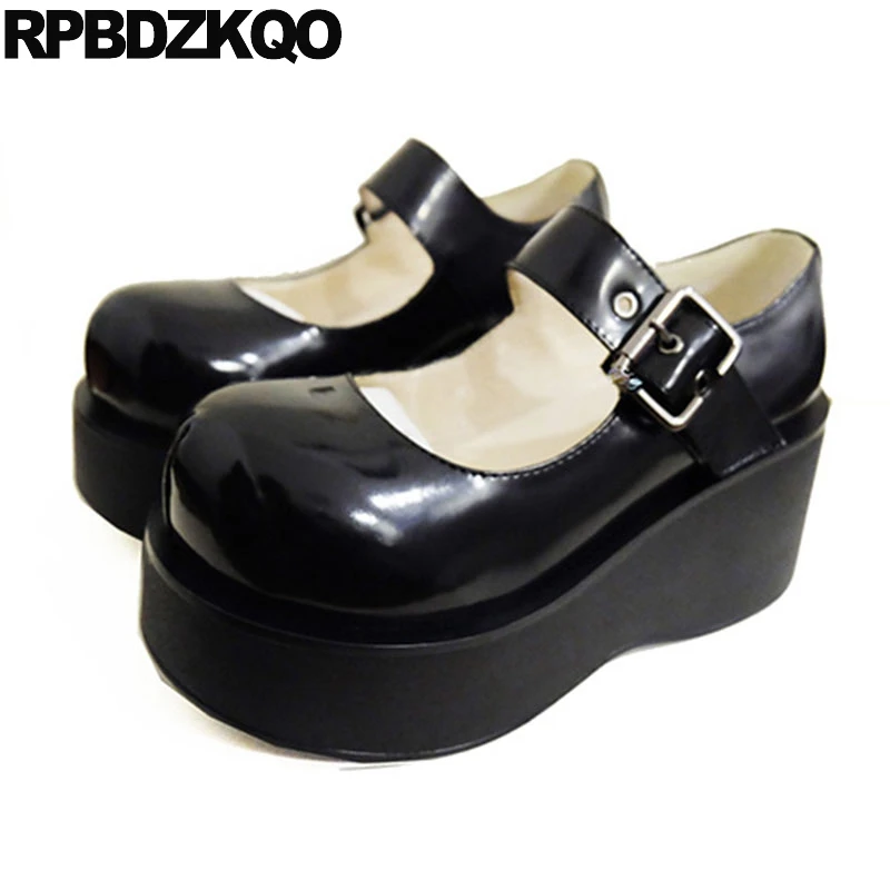 Big Size 33 Strap Wide Toe Ladies Lolita Pumps High Heels Gothic Harajuku Patent Leather Mary Jane Creepers Platform Wedge Shoes
Big Size 33 Strap Wide Toe Ladies Lolita Pumps High Heels Gothic Harajuku Patent Leather Mary Jane Creepers Platform Wedge Shoes