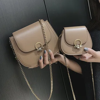 The saddle bag women's bag new 2019 fashion mini shoulder bag Han version of the Hong Kong style texture chain oblique bag bag 
The saddle bag women's bag new 2019 fashion mini shoulder bag Han version of the Hong Kong style texture chain oblique bag bag