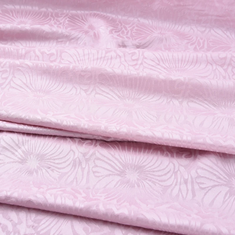 105CM Wide 30MM Jacquard Flroal 50% Silk 40% Cotton 10% Lycra Stretch Pink Silk Fabric for Dress Cheongsam Pant Shirt H434
105CM Wide 30MM Jacquard Flroal 50% Silk 40% Cotton 10% Lycra Stretch Pink Silk Fabric for Dress Cheongsam Pant Shirt H434