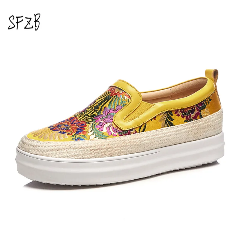 SFZB Women Shoes Platform round Toe Creepers genuine leather Spring Casual Shoes Green Gold Female Footwear Big Size 9
SFZB Women Shoes Platform round Toe Creepers genuine leather Spring Casual Shoes Green Gold Female Footwear Big Size 9