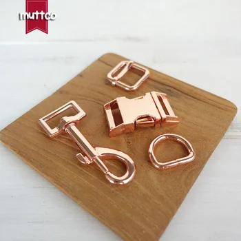 100sets/lot (metal buckle+adjust buckle+D ring+metal dog clasp/set) environmental accessory 20mm metal DIY dog accessory
100sets/lot (metal buckle+adjust buckle+D ring+metal dog clasp/set) environmental accessory 20mm metal DIY dog accessory