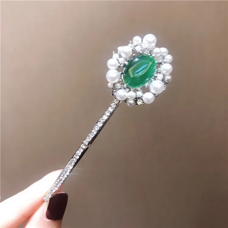 Elegant Green Oval Transparent Stone Imitation Pearl Barrettes For Women Fashion Party Hair Jewelry Luxury Hairpins Hairgrips
Elegant Green Oval Transparent Stone Imitation Pearl Barrettes For Women Fashion Party Hair Jewelry Luxury Hairpins Hairgrips
