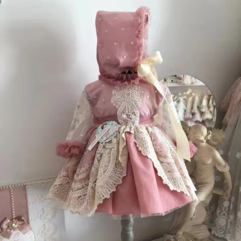 2019 Spring Spanish Children's Clothing Court Girl Lace Embroidery Princess Dress Baby Birthday Dress Communion Girl Dress G136R
2019 Spring Spanish Children's Clothing Court Girl Lace Embroidery Princess Dress Baby Birthday Dress Communion Girl Dress G136R