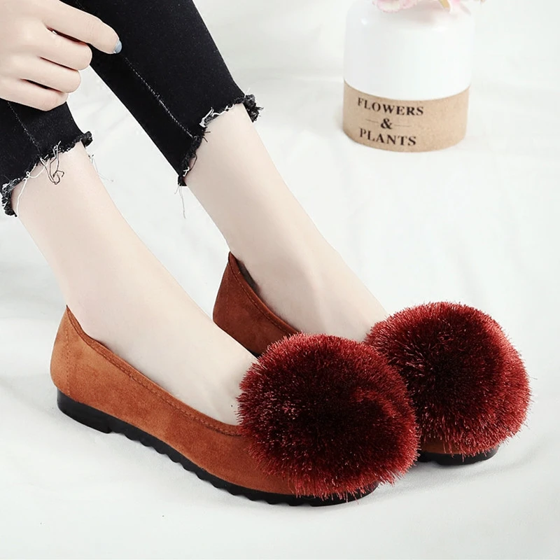 Faux Fur Pom Pom Women Flats Slip on Women Flat Heel Casual Shoes Sweet Slip On Soft Sole Moccasins Flock Leather Plus Size 41
Faux Fur Pom Pom Women Flats Slip on Women Flat Heel Casual Shoes Sweet Slip On Soft Sole Moccasins Flock Leather Plus Size 41