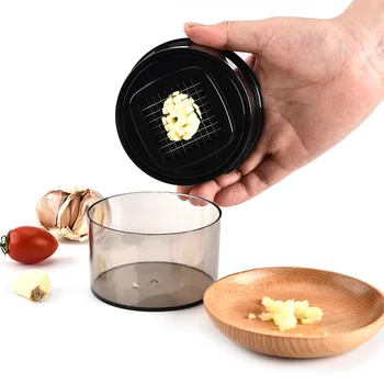 Multi-function Kitchen Gadgets Garlic Stainless Steel Garlic Press Grid Garlic Clove Kitchen Accessories 2pcs/lot
Multi-function Kitchen Gadgets Garlic Stainless Steel Garlic Press Grid Garlic Clove Kitchen Accessories 2pcs/lot