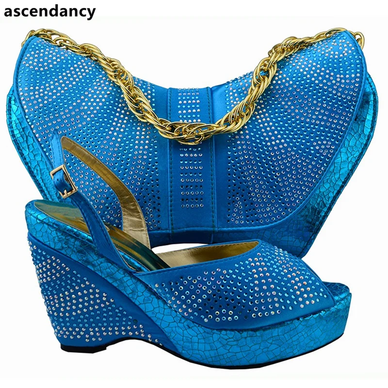 African Shoe and Bag Set for Party In Women Italian Mathcing Shoe and Bag Set Decorated with Rhinestone Nigerian Shoes and Bag
African Shoe and Bag Set for Party In Women Italian Mathcing Shoe and Bag Set Decorated with Rhinestone Nigerian Shoes and Bag