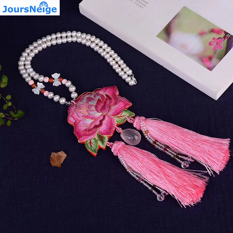 JoursNeige New Fashion Women Natural Fresh Water Pearl Necklace Pink Crystal Rabbit and Embroidery Fine flower Pendant Jewelry
JoursNeige New Fashion Women Natural Fresh Water Pearl Necklace Pink Crystal Rabbit and Embroidery Fine flower Pendant Jewelry