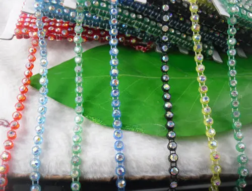 SS18 A grade clear AB crystal glass 4.5mm rhinestones plastic banding setting costume applique wedding decorations chain 1 yard
SS18 A grade clear AB crystal glass 4.5mm rhinestones plastic banding setting costume applique wedding decorations chain 1 yard