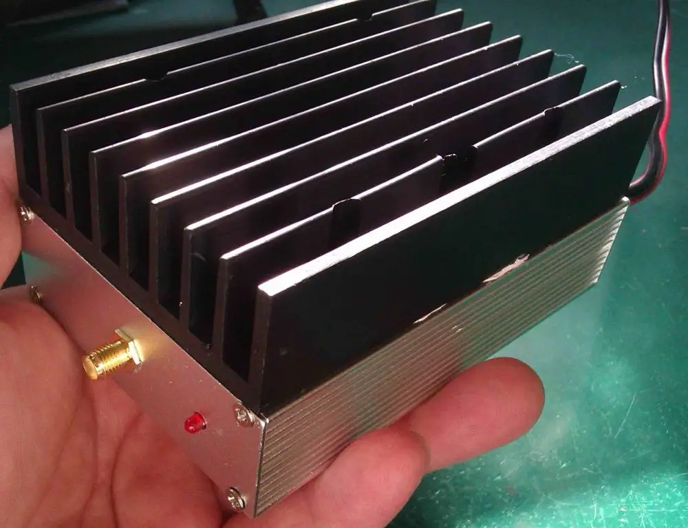 NEW 60 - 88MHz 1mW Output 10W RF Power Amplifier FM Transmitting FM Covering 72MHz Campus FM Radio
NEW 60 - 88MHz 1mW Output 10W RF Power Amplifier FM Transmitting FM Covering 72MHz Campus FM Radio