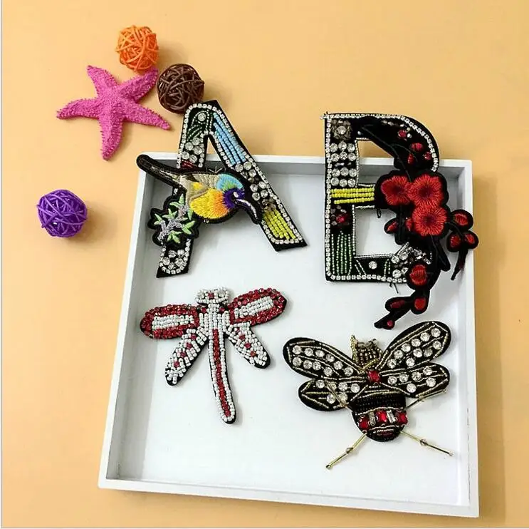 letters Bird dragonfly flowers Crystal bead Embroidery applique fabric sweater clothes patch stickers t-shirt diy decoration
letters Bird dragonfly flowers Crystal bead Embroidery applique fabric sweater clothes patch stickers t-shirt diy decoration