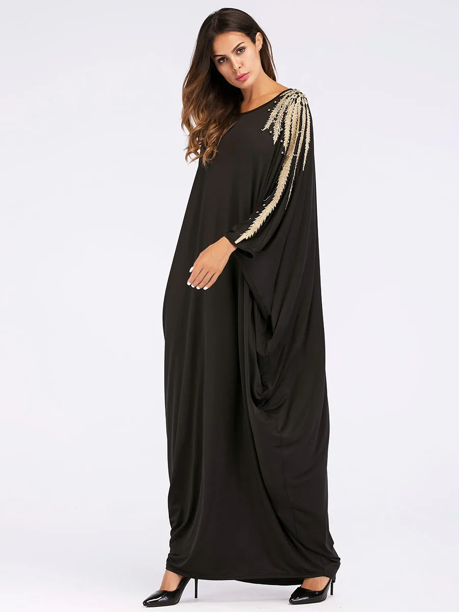 2018 Polyester Embroidery Bat Sleeve Long Sleeve Muslim Women Black Abaya Maxi Size Islamic Vintage Robe Kaftan Moroccan 7034
2018 Polyester Embroidery Bat Sleeve Long Sleeve Muslim Women Black Abaya Maxi Size Islamic Vintage Robe Kaftan Moroccan 7034