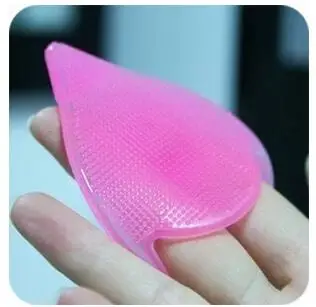 NEW Beauty Facial cleansing pad Face Pore cleaner Cleaning Brush Blackhead Remover
NEW Beauty Facial cleansing pad Face Pore cleaner Cleaning Brush Blackhead Remover