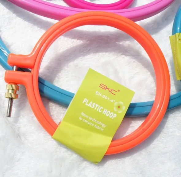 SKC plastic hoop 3" ~10" random color adjustable circle embroidery for cross stitch set handcraft DIY handmade needlework craft
SKC plastic hoop 3" ~10" random color adjustable circle embroidery for cross stitch set handcraft DIY handmade needlework craft
