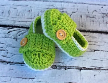 Baby Girl OR Boy Infant Shoes / Slippers / Booties - white & Green - size -newborn - 18 months) - photo prop size: 9cm11cm,13cm
Baby Girl OR Boy Infant Shoes / Slippers / Booties - white & Green - size -newborn - 18 months) - photo prop size: 9cm11cm,13cm