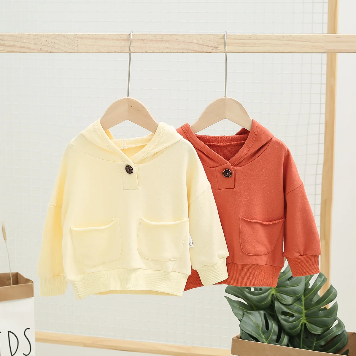 Children's Sweatshirts Pure Color Hoodies for Girls Boy Sweatshirt Hoodies Clothes for Teenagers Boys 12 Years Old Free Shipping
Children's Sweatshirts Pure Color Hoodies for Girls Boy Sweatshirt Hoodies Clothes for Teenagers Boys 12 Years Old Free Shipping