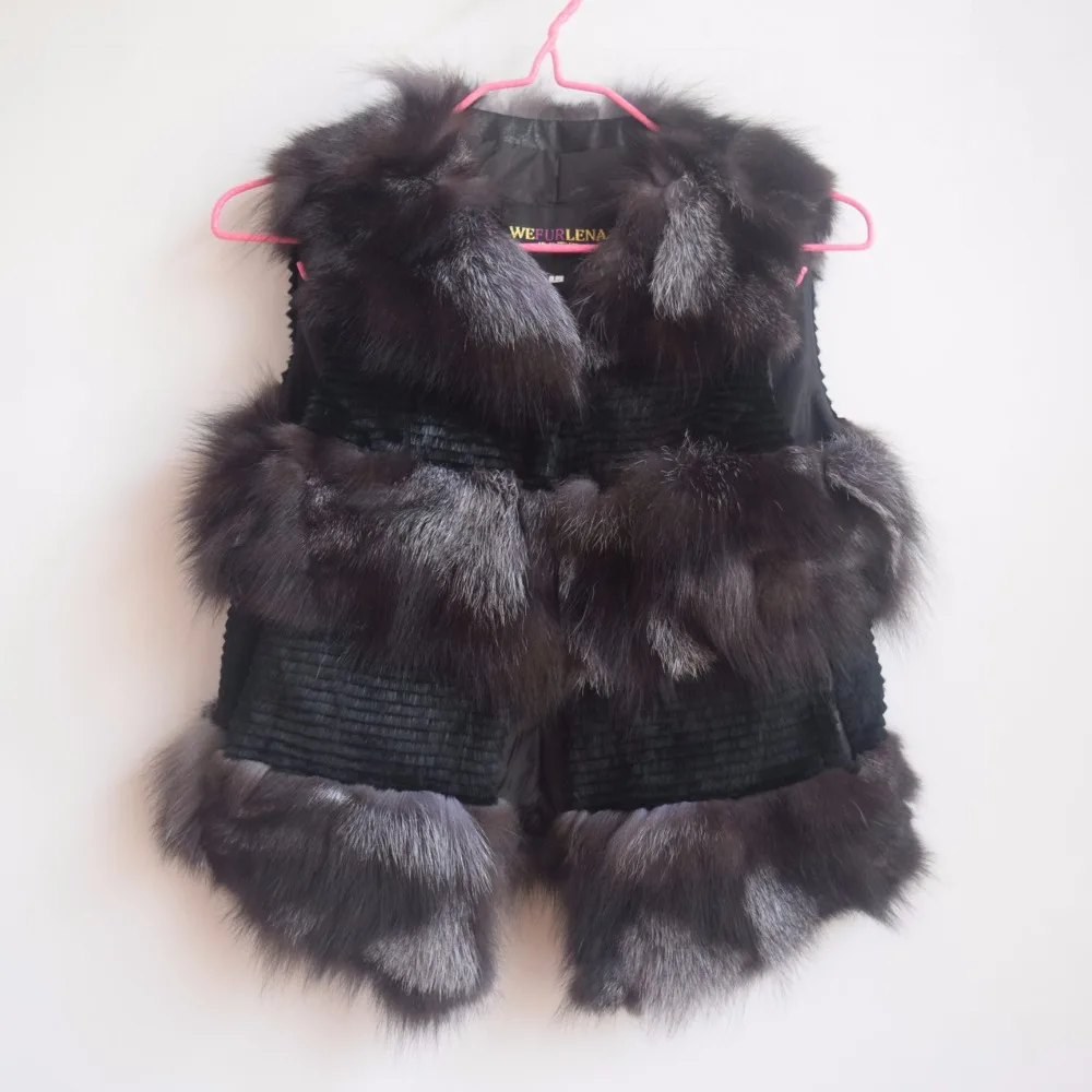 2018 New Design Nature Real Silver Fox Fur Vest Genuine Fox Fur Gilet Winter Fur 0utwear Womens With Fox Heads w013
2018 New Design Nature Real Silver Fox Fur Vest Genuine Fox Fur Gilet Winter Fur 0utwear Womens With Fox Heads w013