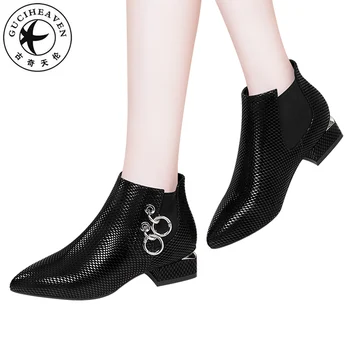 Guciheaven Winter Short Plush Women Ankle Boots Warm Inside Square Med Heels Pumps 3.5cm Martin Casual Print PU Leather Shoes
Guciheaven Winter Short Plush Women Ankle Boots Warm Inside Square Med Heels Pumps 3.5cm Martin Casual Print PU Leather Shoes