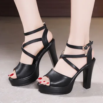 Cross strap high heel sandals female 2019 summer thick with thick platform waterproof fish mouth model catwalk shoes
Cross strap high heel sandals female 2019 summer thick with thick platform waterproof fish mouth model catwalk shoes