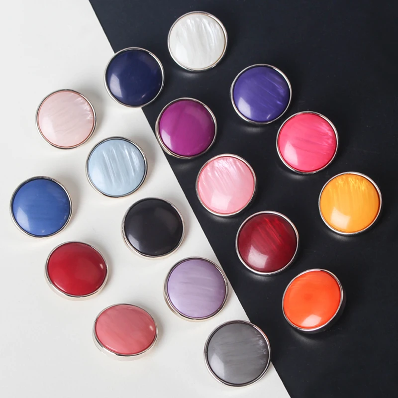 10Pcs/lot Mixed color Sewing female outerwear Button for Jackets Windbreaker Sweaters of Women's Overcoat Button for Clothing
10Pcs/lot Mixed color Sewing female outerwear Button for Jackets Windbreaker Sweaters of Women's Overcoat Button for Clothing