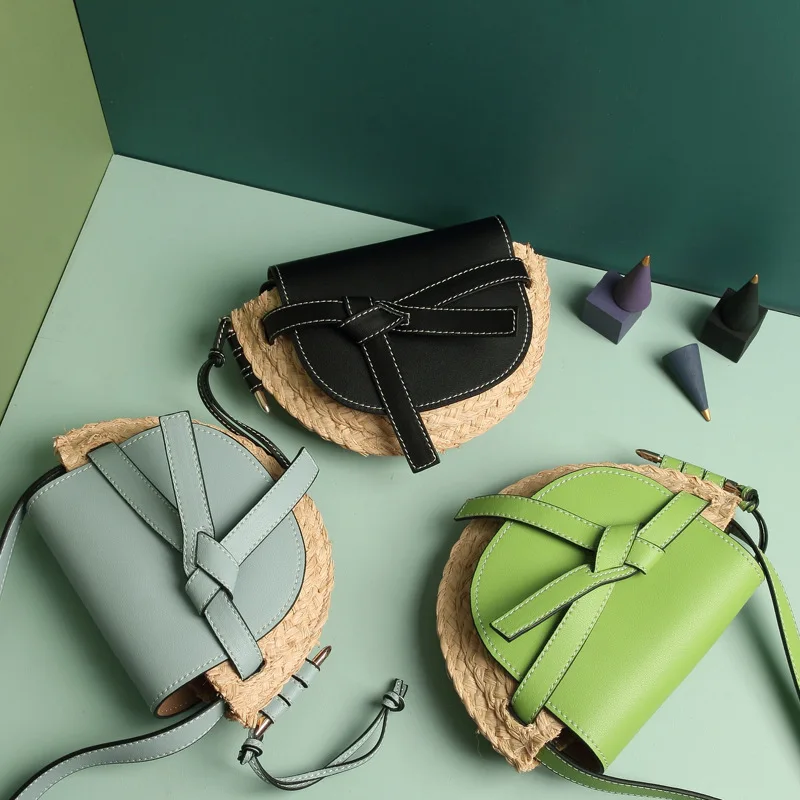 Summer Fashion Women Bag Leather Handbag Straw Bag Tote Vintage Ladies small Flap Crossbody Bag Rattan Bag Woven Circle Bohemia 
Summer Fashion Women Bag Leather Handbag Straw Bag Tote Vintage Ladies small Flap Crossbody Bag Rattan Bag Woven Circle Bohemia