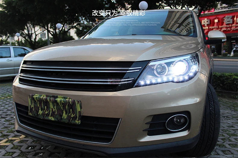 (7)