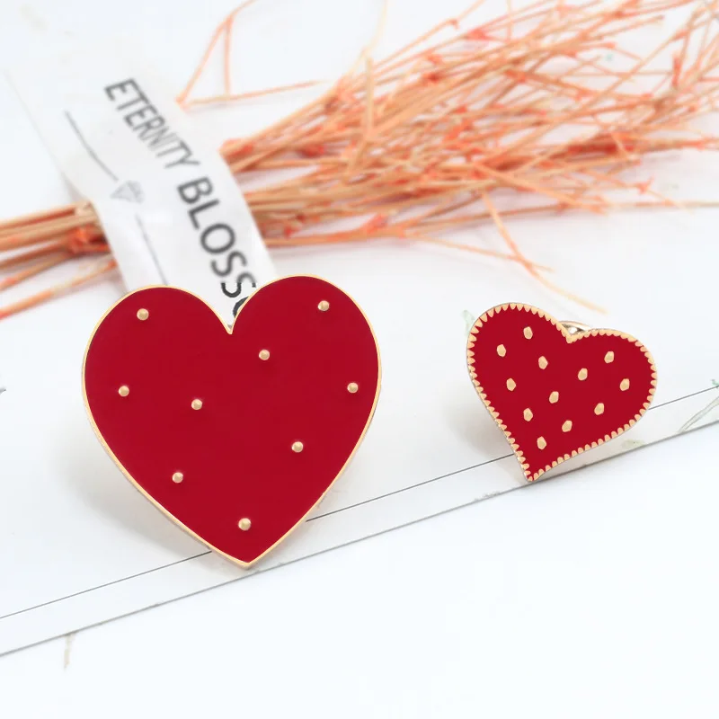 1PC Cartoon Red Big Small Heart Enamel Pins Cute Women Brooch Denim Jackets Lapel Pin Decoration Badge Fashion Jewelry Gift
1PC Cartoon Red Big Small Heart Enamel Pins Cute Women Brooch Denim Jackets Lapel Pin Decoration Badge Fashion Jewelry Gift