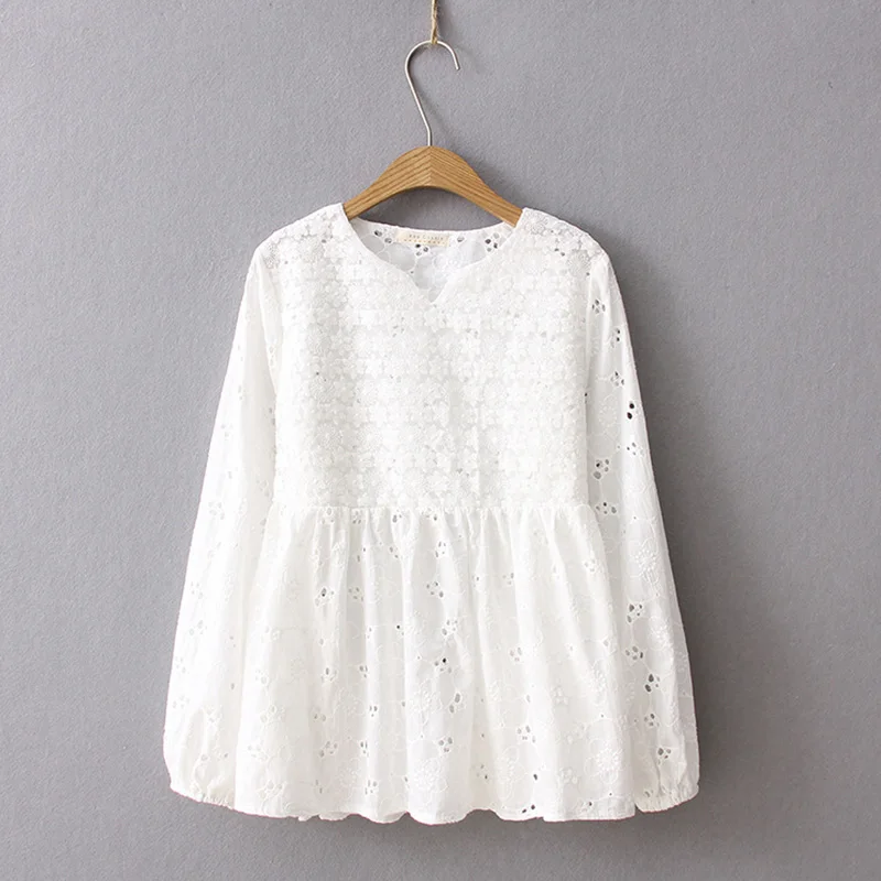 Spring Casual Elegant Embroidered Shirt Women V-Neck Long Sleeve Hollow Crochet Lace Cotton Sweet Mori Girl Tops Blouses U166
Spring Casual Elegant Embroidered Shirt Women V-Neck Long Sleeve Hollow Crochet Lace Cotton Sweet Mori Girl Tops Blouses U166