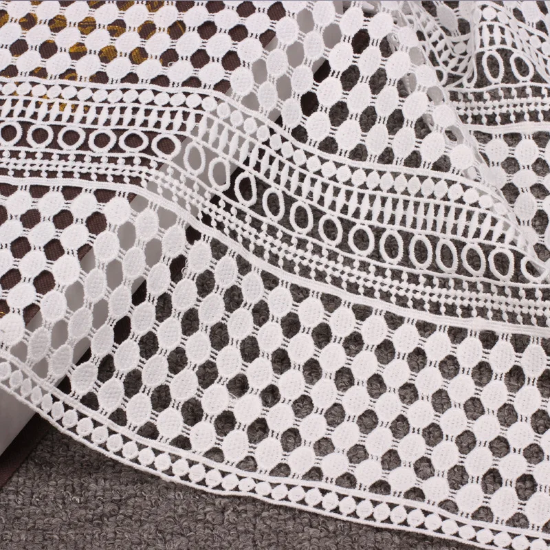 super High-quality white/black mesh geometry pattern lace Embroidered fabric Hollow out cloth for dress African skirt
super High-quality white/black mesh geometry pattern lace Embroidered fabric Hollow out cloth for dress African skirt