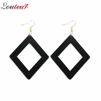 LOULEUR 2018 New Brand Korea Winter Velvet Rhombic Dangle Earrings Black Statement Long Drop Earrings For Women Christmas Gift
LOULEUR 2018 New Brand Korea Winter Velvet Rhombic Dangle Earrings Black Statement Long Drop Earrings For Women Christmas Gift