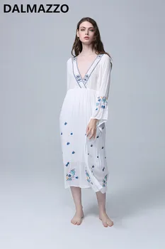 Harajuku Womans Print Embroidery Hippie Boho Long Dresses 2019 Spring Women Bohemia Deep V Neck Plus Size Loose Long Dress XL
Harajuku Womans Print Embroidery Hippie Boho Long Dresses 2019 Spring Women Bohemia Deep V Neck Plus Size Loose Long Dress XL