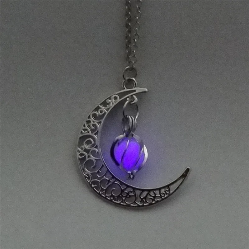 Men's and Women's luminous Necklace Moon Tornado Necklace Chain Strap Chain Accessories Dropshipping
Men's and Women's luminous Necklace Moon Tornado Necklace Chain Strap Chain Accessories Dropshipping
