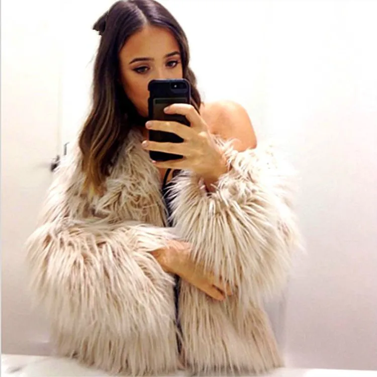 style hot style high street solid woman coats winter wide waist long sleeve O neck female Faux fur short coat
style hot style high street solid woman coats winter wide waist long sleeve O neck female Faux fur short coat