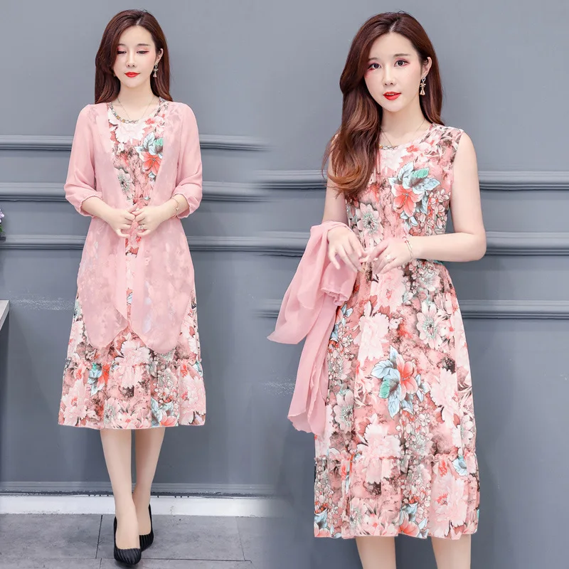 Summer Chiffon 2 Pieces Dress 2019 Casual 3/4 Sleeve O-Neck Floral Print Elegant Party Dress Plus Size Dress 5XL Women Clothing
Summer Chiffon 2 Pieces Dress 2019 Casual 3/4 Sleeve O-Neck Floral Print Elegant Party Dress Plus Size Dress 5XL Women Clothing